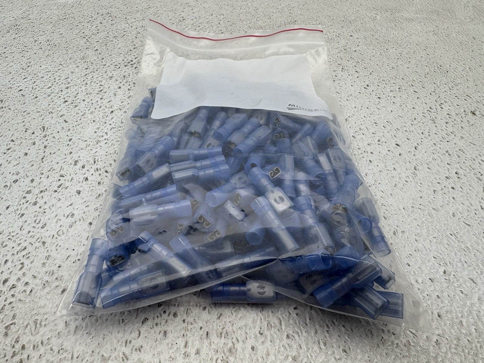 RBD18377 T&B LOT OF 200 16-14-AWG. 187-INCH X .032-INC TAB SIZE NYLON LOT OF 200