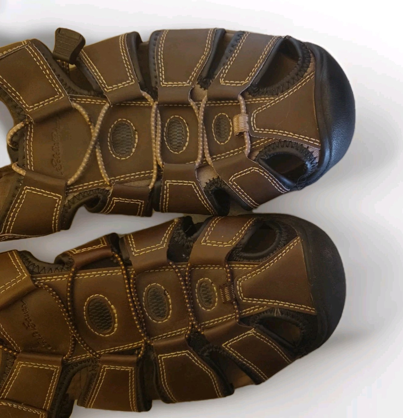 EDDIE BAUER MENS MERIDIAN BROWN BUMP TOE SANDAL SIZE 11 EUC