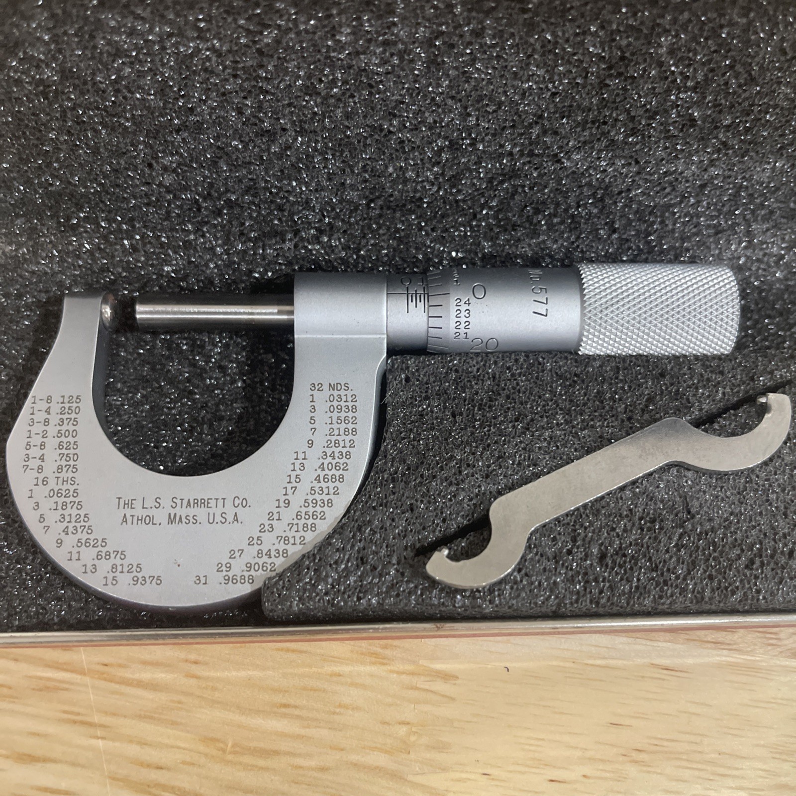 Vintage Starrett No. 577 BALL Micrometer 1"