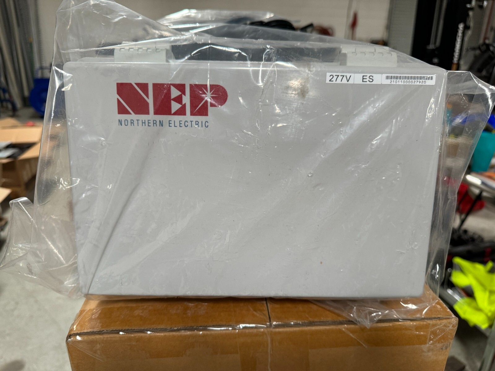 NEP BDG-256(P3) WIFI Inverter Monitor, Gateway, Wifi Extender, WP Enclosure NEW