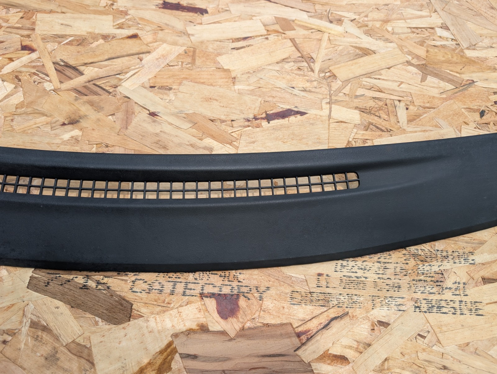 1995-2005 Ford Ranger Dash Board Defrost Vent Interior Panel Explorer Sport Trac