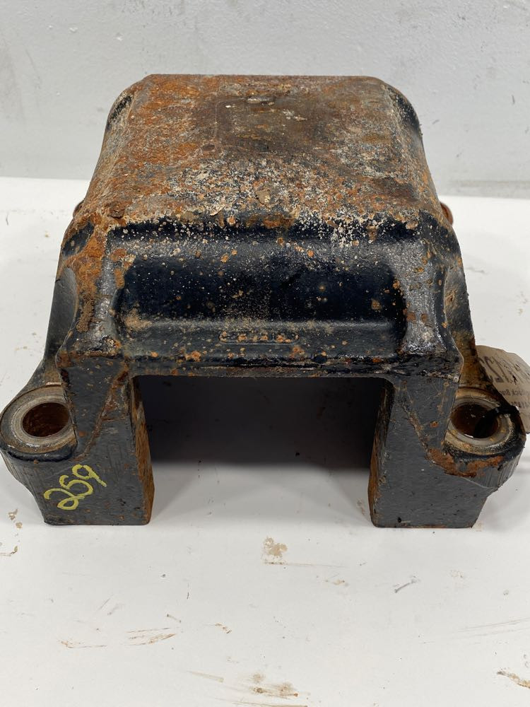 Mack Camelback Suspension Bracket 52QK418P5 (641-12332)