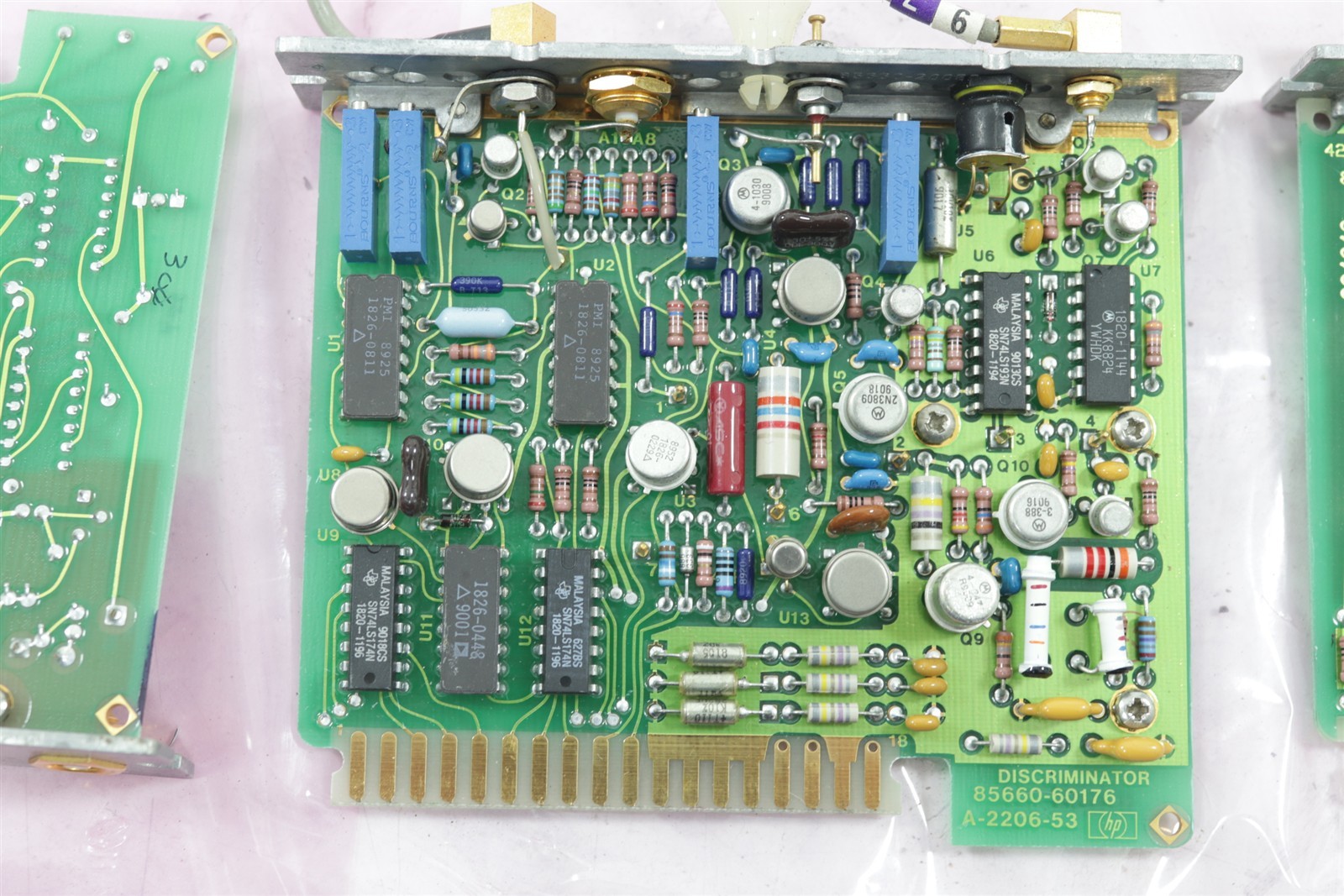HP Agilent 8566B Spectrum Analyzer 100Hz-2.5GHz/2-22GHz Set Of Boards