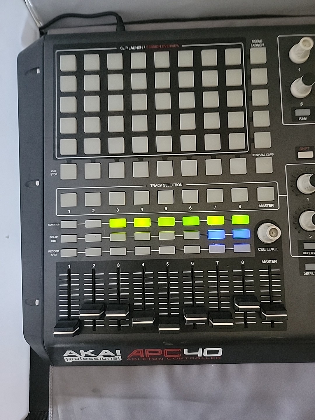 Akai APC40MKI USB Audio Interface MIDI Controller
