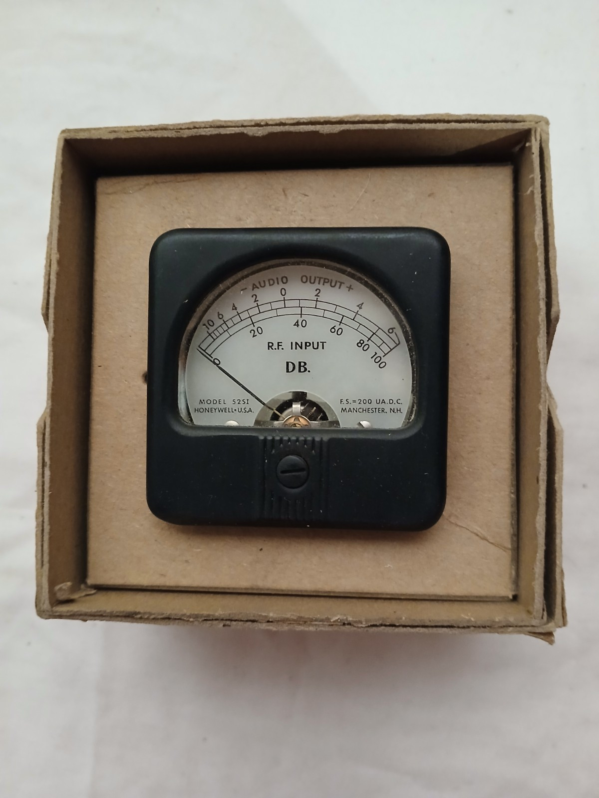 Honeywell DB meter decibel rf 52 si Lighted