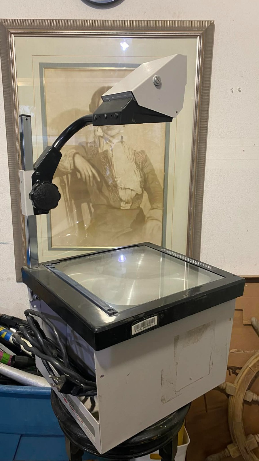 APOLLO 6 CLASSROOM OVERHEAD PROJECTOR