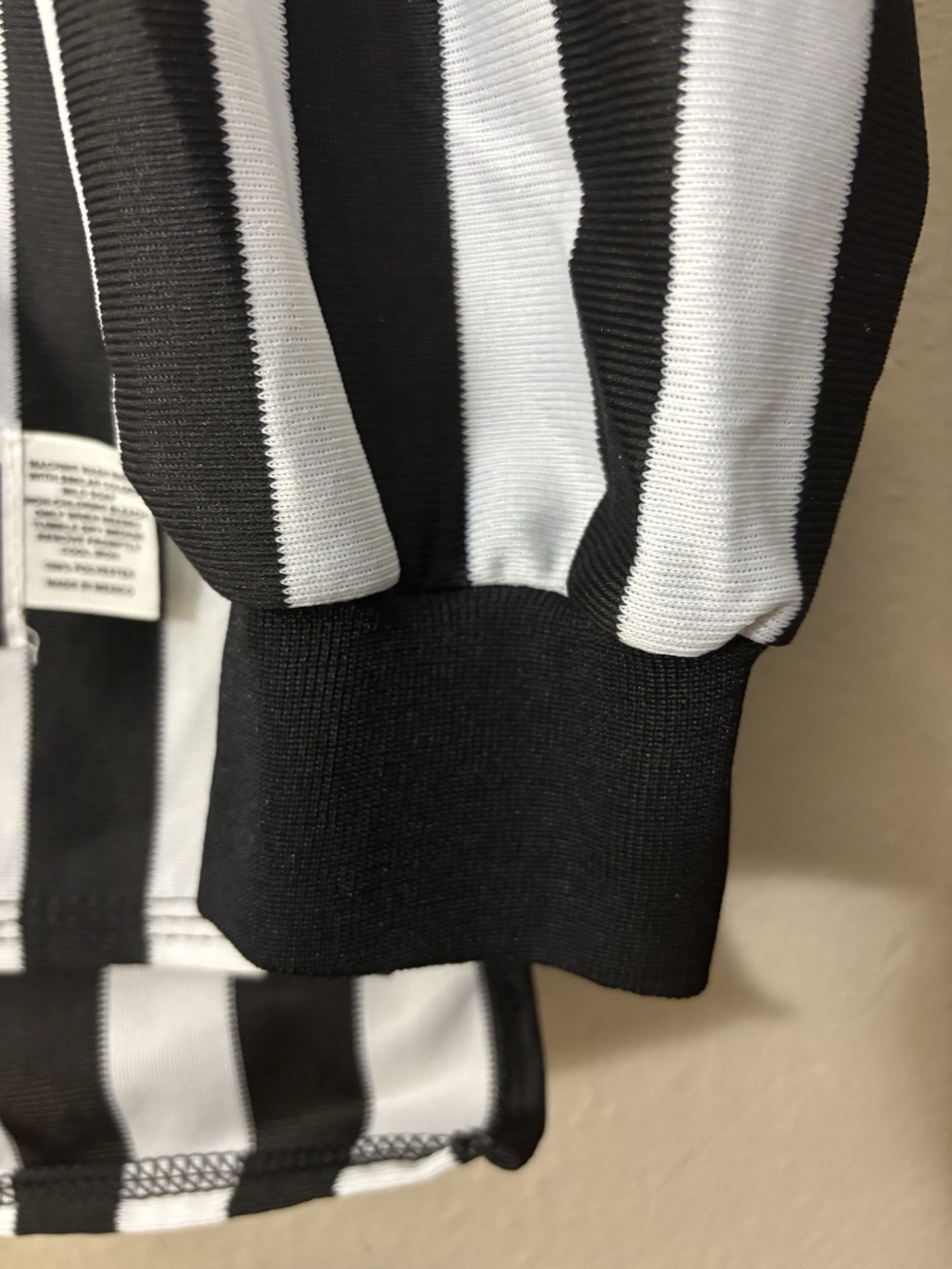 Strips Plus Athletic Ref Shirt Referee Umpire Black White Size L Long Sleeve