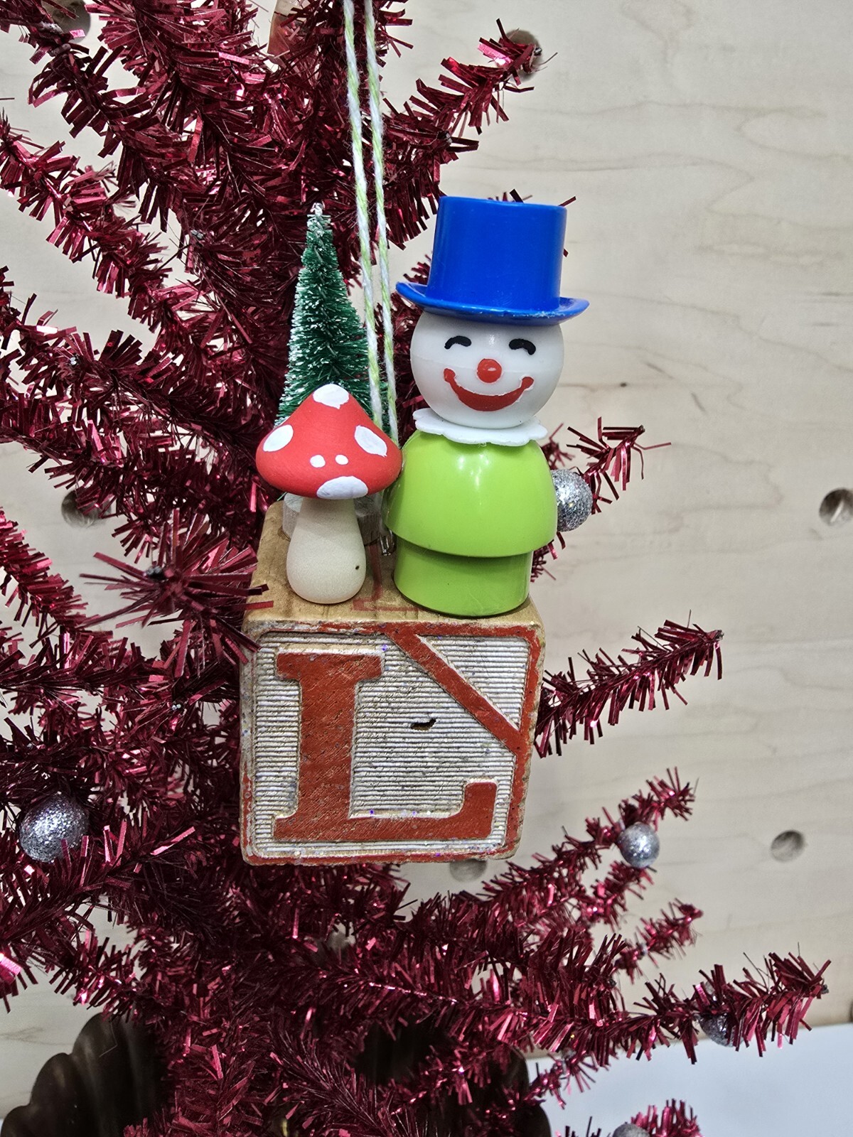 Vintage building block  Fisher Price Little People Christmas Ornament Letter L