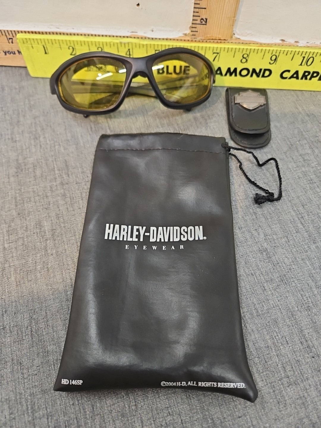 Curv Z Insulated Riding Sunglasses Black - Yellow Lens w/ Harley bag & $ clip