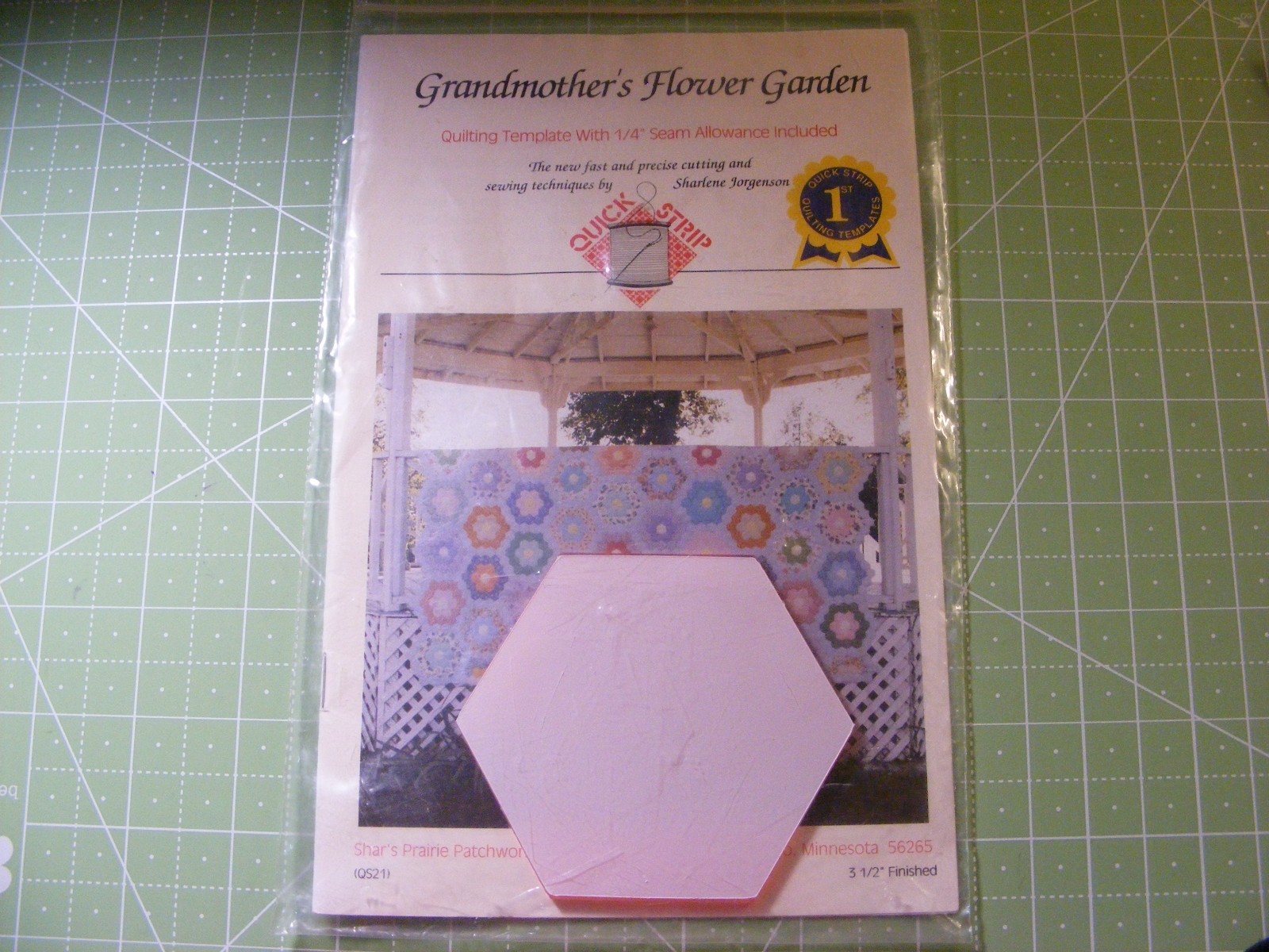 Shars Prairie Patchwork 3.5" Hexagon Acrylic Template Grandmothers Flower Garden