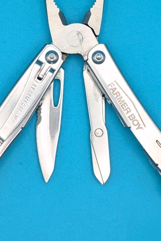 LEATHERMAN WINGMAN MULTI-TOOL! FAST SHIPPING! *FARMER BOY*