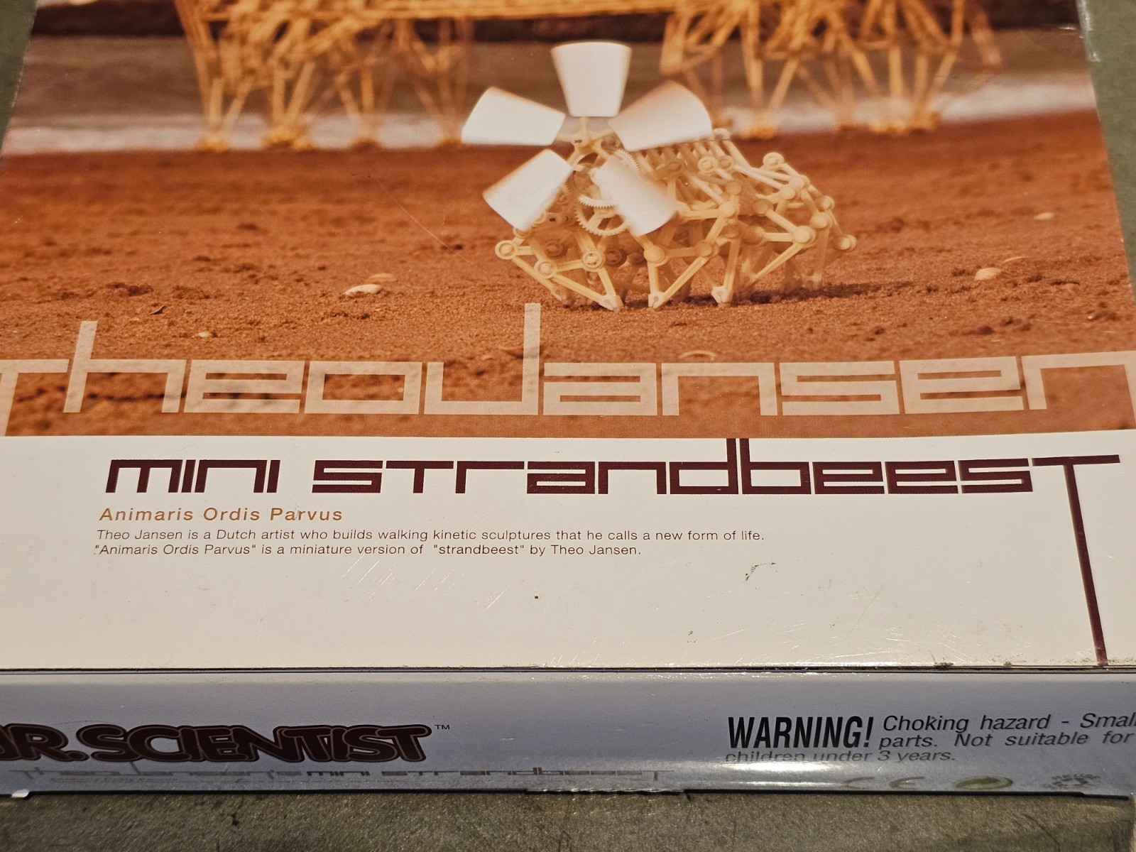 Jr. Scientist Series Create Wind-Walking Artificial Life Strandbees Model Kit
