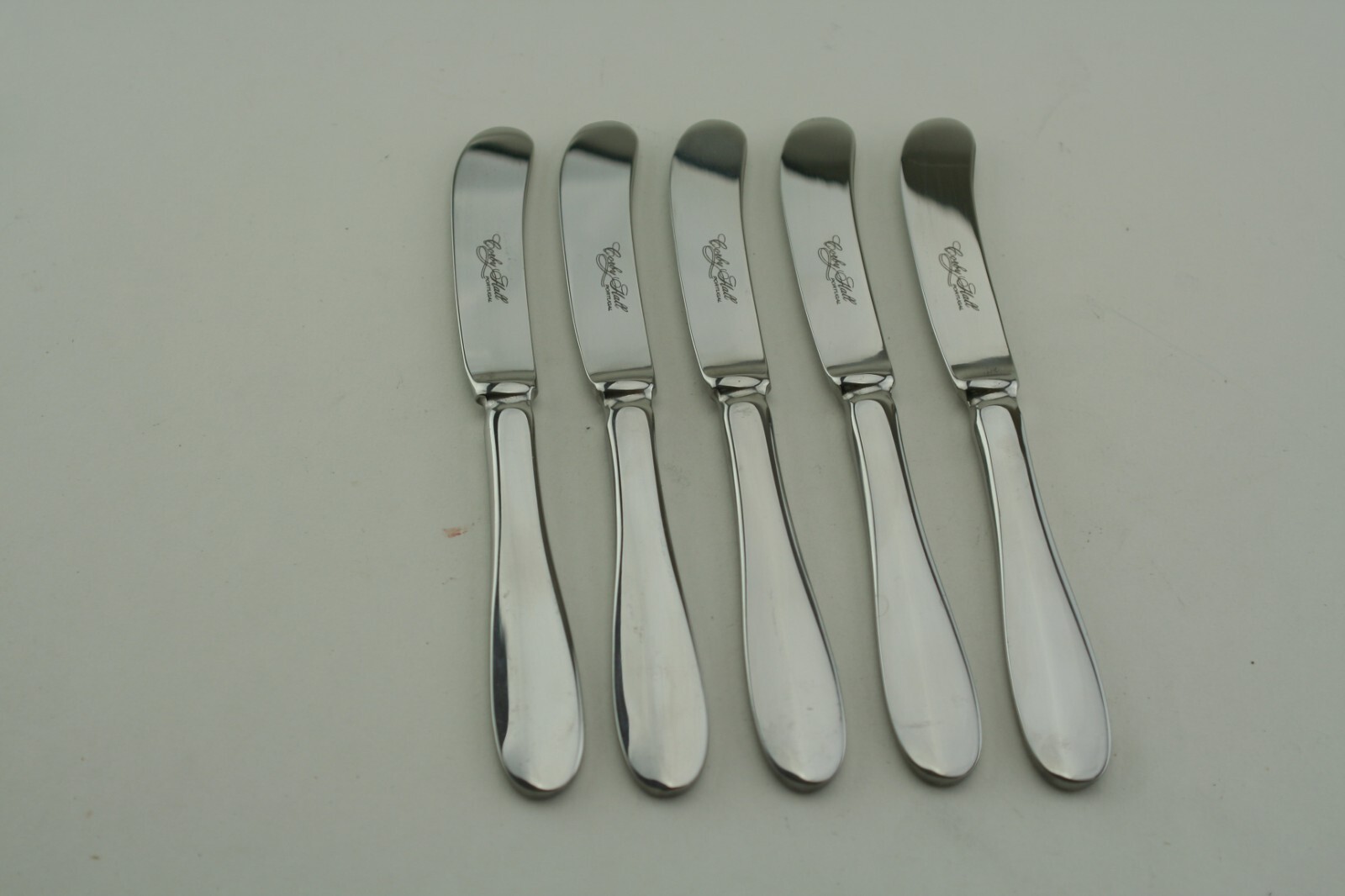 CORBY HALL  Portugal  Set of 5 Butter Knives Glossy Stainless Steel Flatware