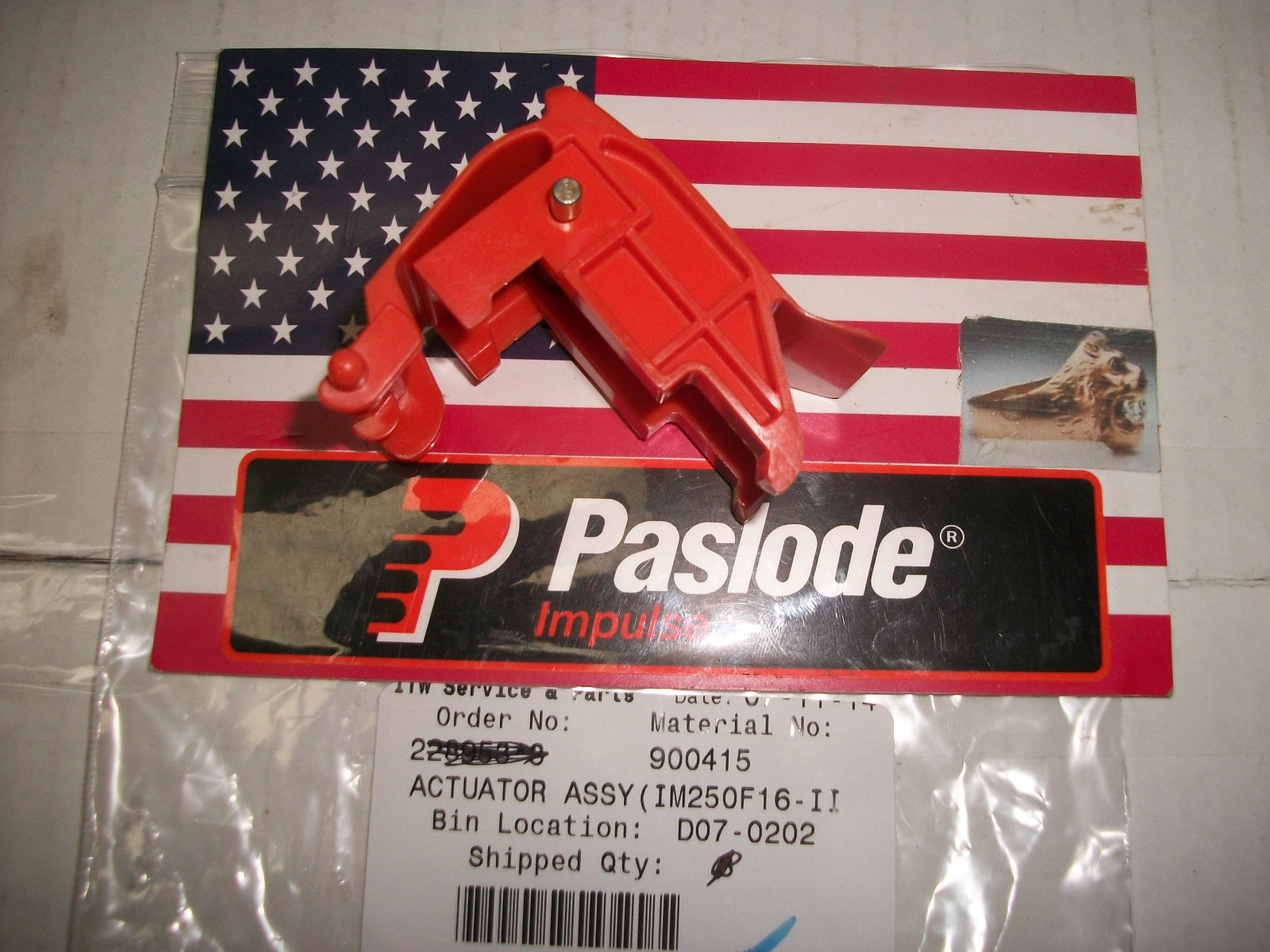 Paslode Part #  900415 - ACTUATOR ASSEMBLY (includes pin & bushing)