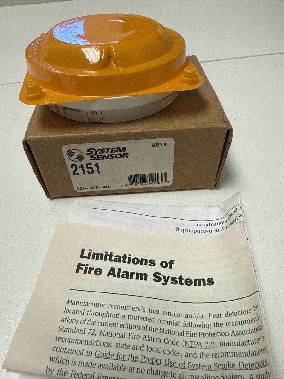 System Sensor 2151 Photoelectric Low-Profile Plug-In Smoke Detector NEW