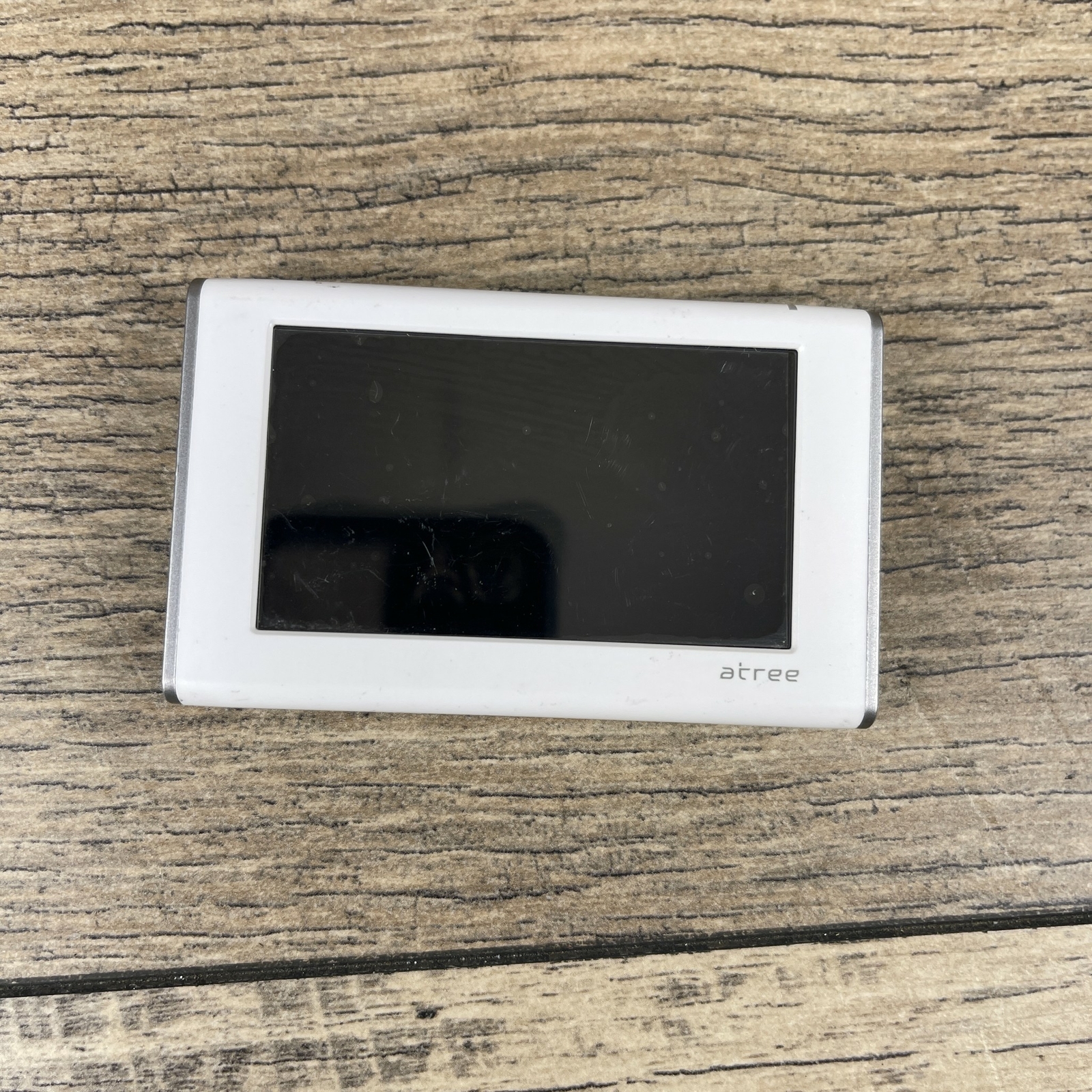 Atree J100 Silver LCD Touchscreen Display Screen Portable MP3 Player