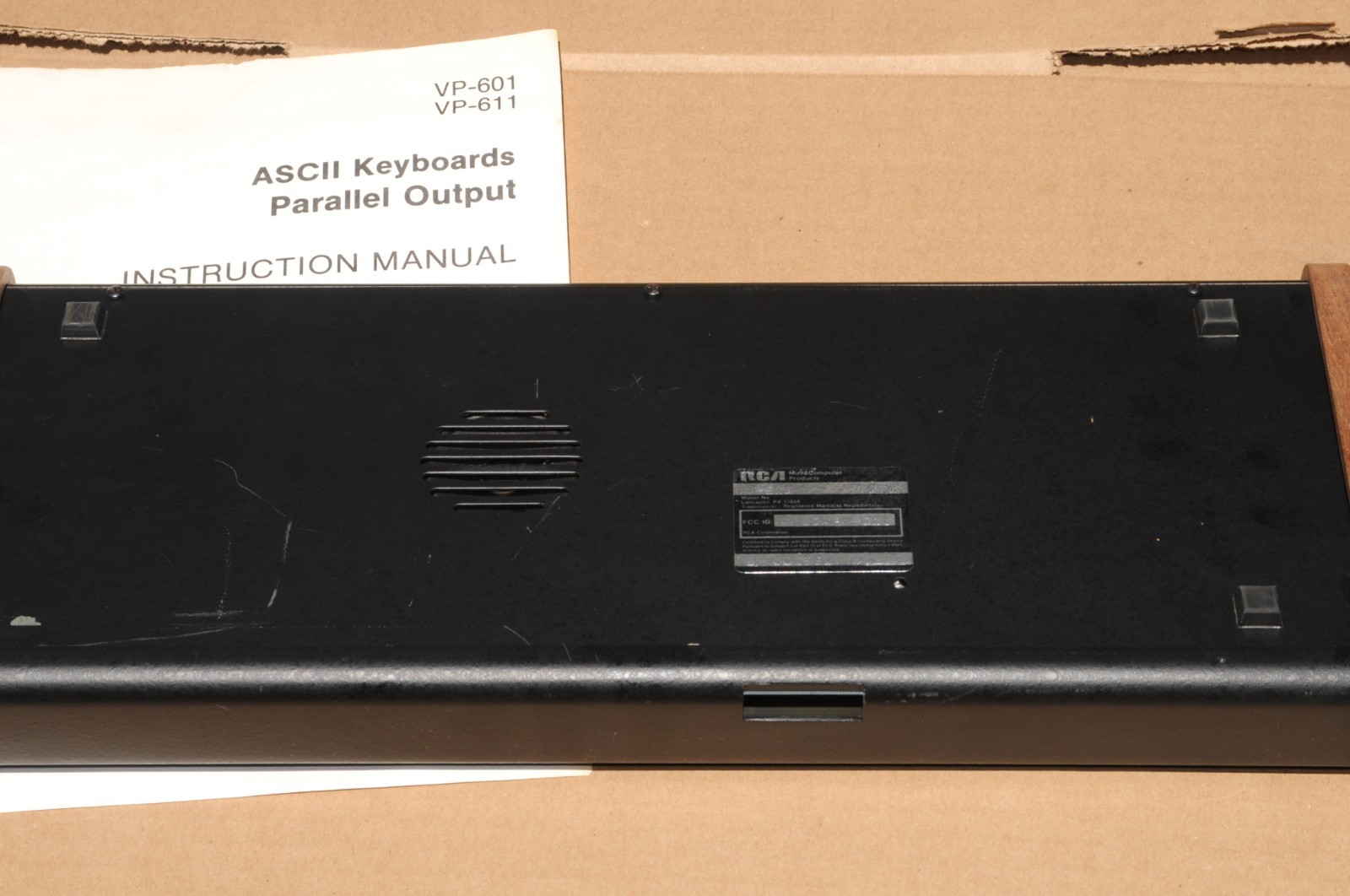RCA PARALLEL ASCII OUTPUT KEYBOARD, Model VP-611, used, tested, Working