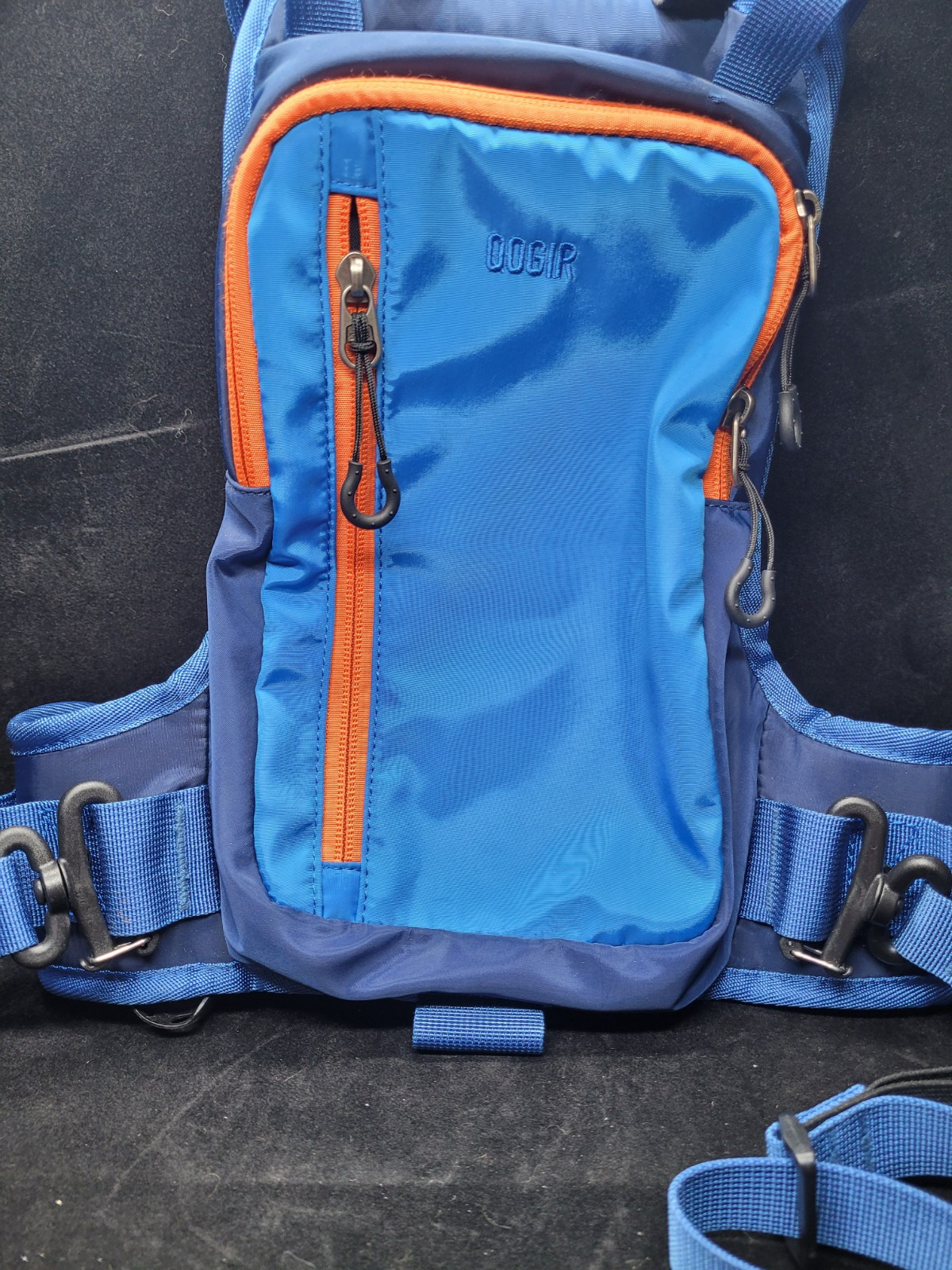 Ski & Snowboard Training Harness for Kids - 2 Guiding Straps to Steer & Control