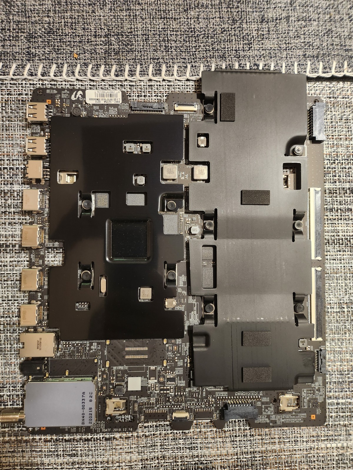 SAMSUNG = QN75Q900TSFXZA = MAIN BOARD P # BN94-15495G   $100.00 CORE = READ