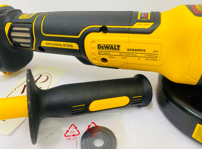 DeWalt DCG409VSN 20V Max 5" Brushless FlexVolt Advantage Grinder Body Only / New