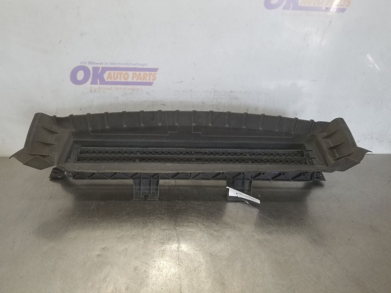 23 NISSAN ALTIMA SV FWD 2.5L AIR SHUTTER OEM