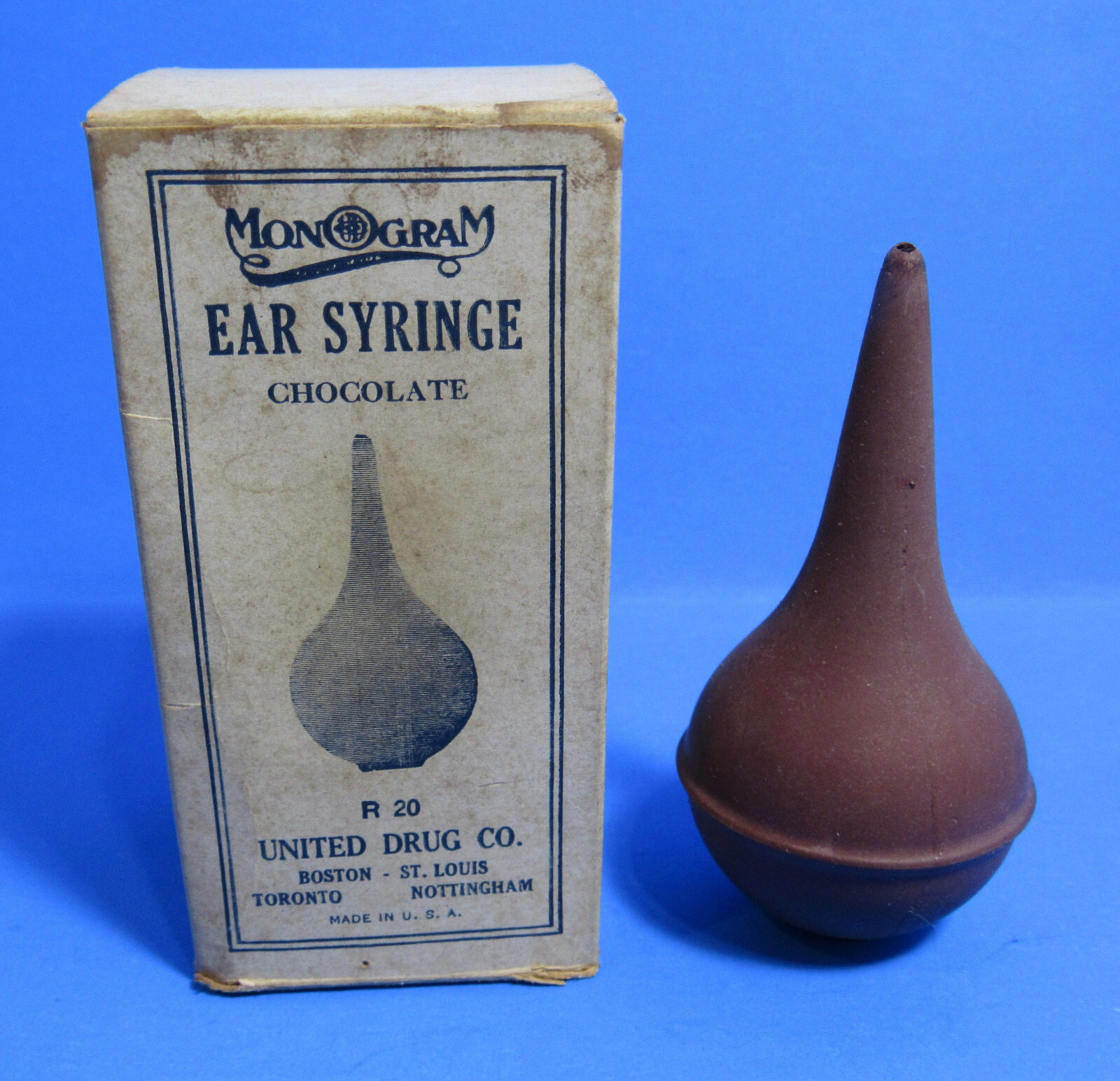 Vintage Monogram Rubber Ear Syringe United Drug Company Chocolate R 20 Box USA