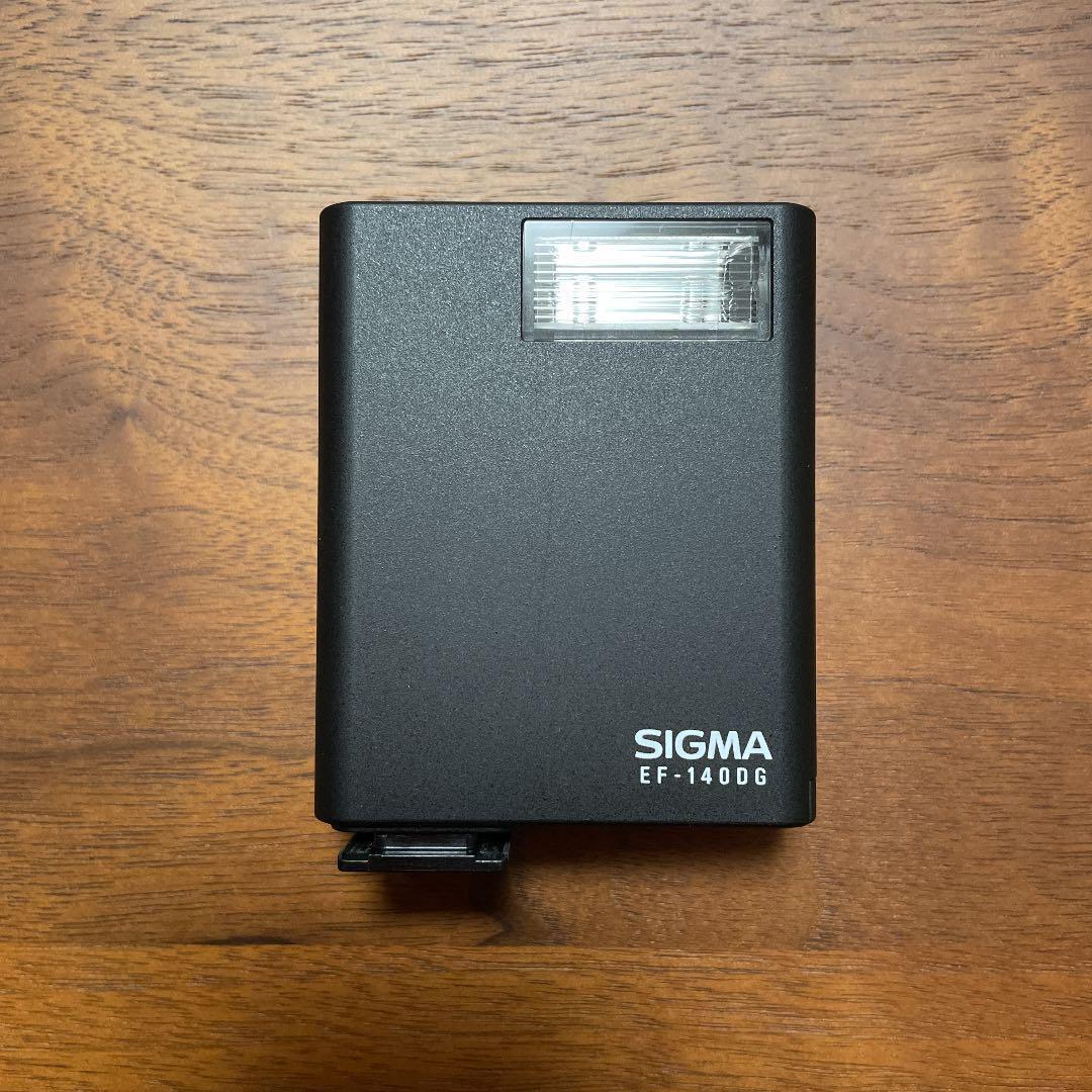 SIGMA ELECTRONIC FLASH EF-140 DG Guide number 14 for Sigma