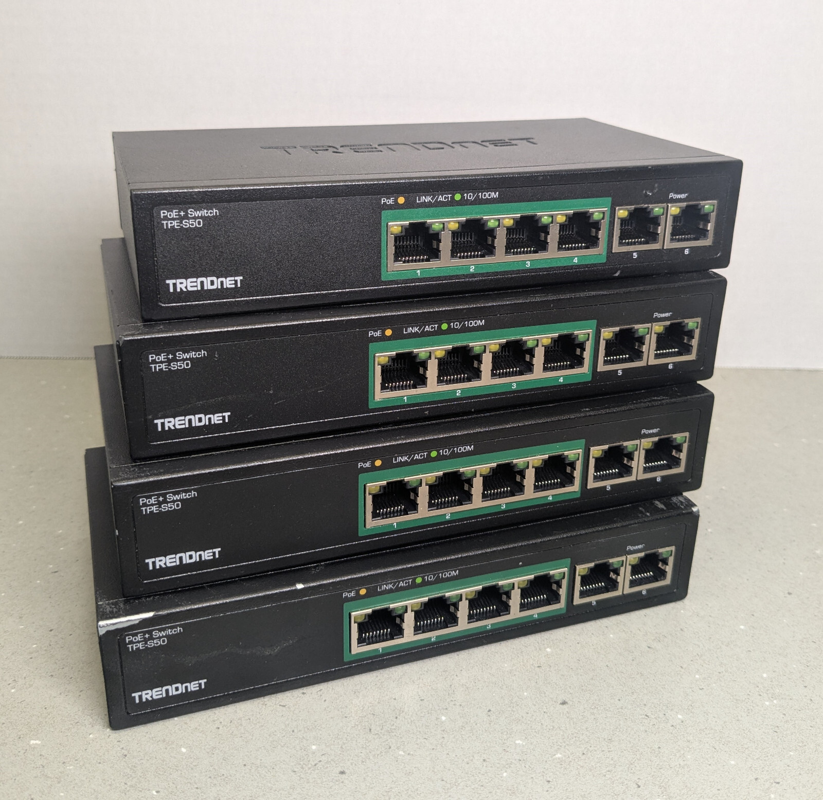 TRENDnet TPE-S50/A PoE+ SWITCH 6-port 1.2 gbps fast ethernet black metal housing