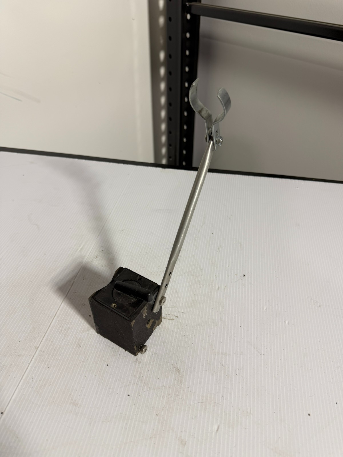 Adjustable Magnetic Base Holder Clamp Stand w Pivoting Arm Industrial Tool