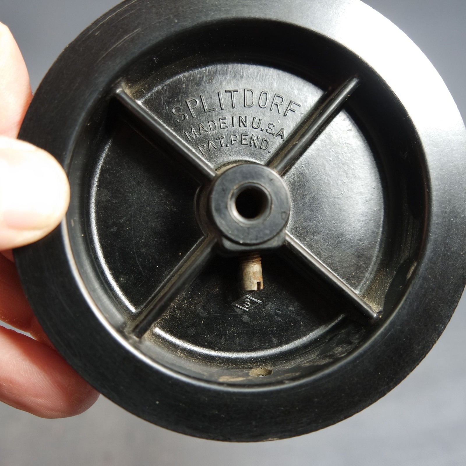 1920s Set Three Bakelite Splitdorf 4" Knobs & Two 2.25" Knobs Early Battery Sets