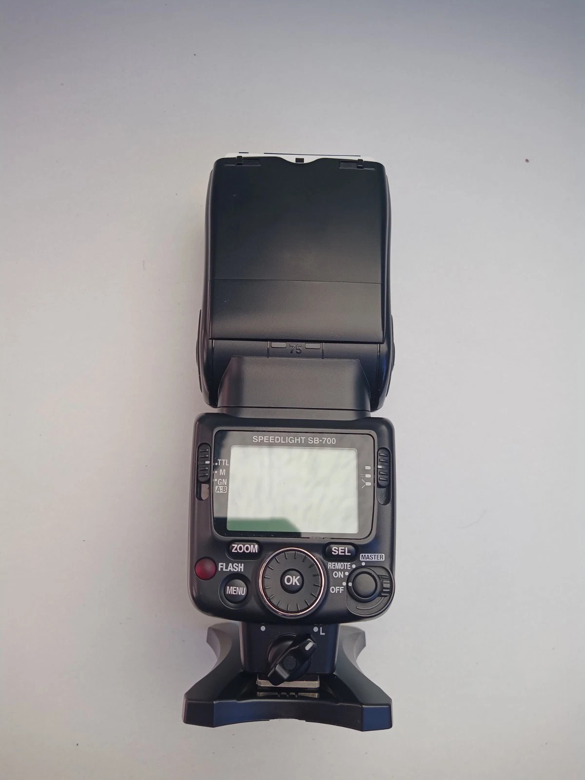 MINT w/Case] Nikon SB-700 Flash Speedlight TTL Shoe Mount