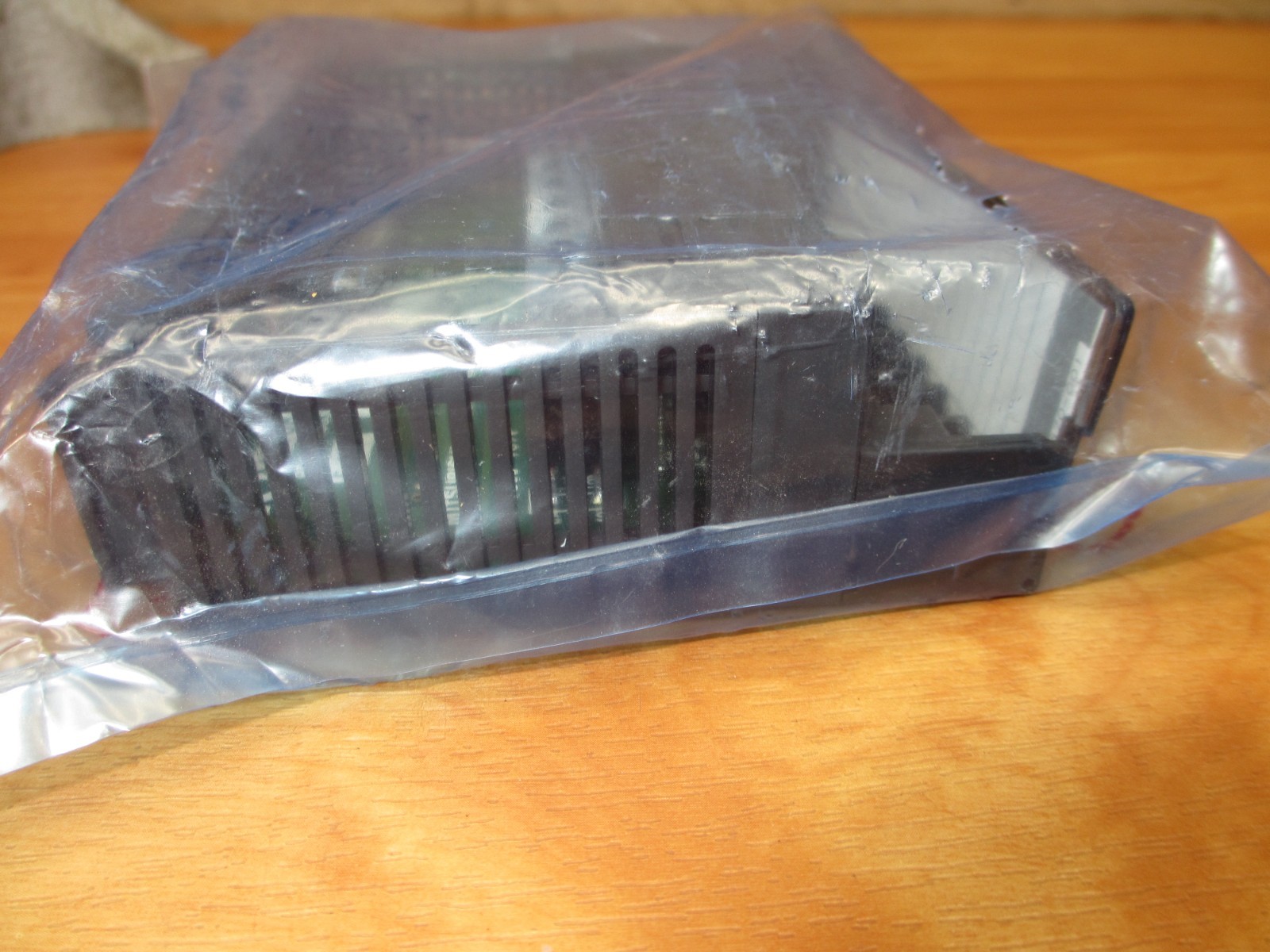 Mitsubishi A1SY68A *NEW OLD STK* Output Unit Module