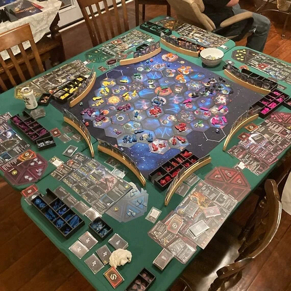 Twilight Imperium 4th edition 8-player GripMat 36" x 36" and Wormhole Tile