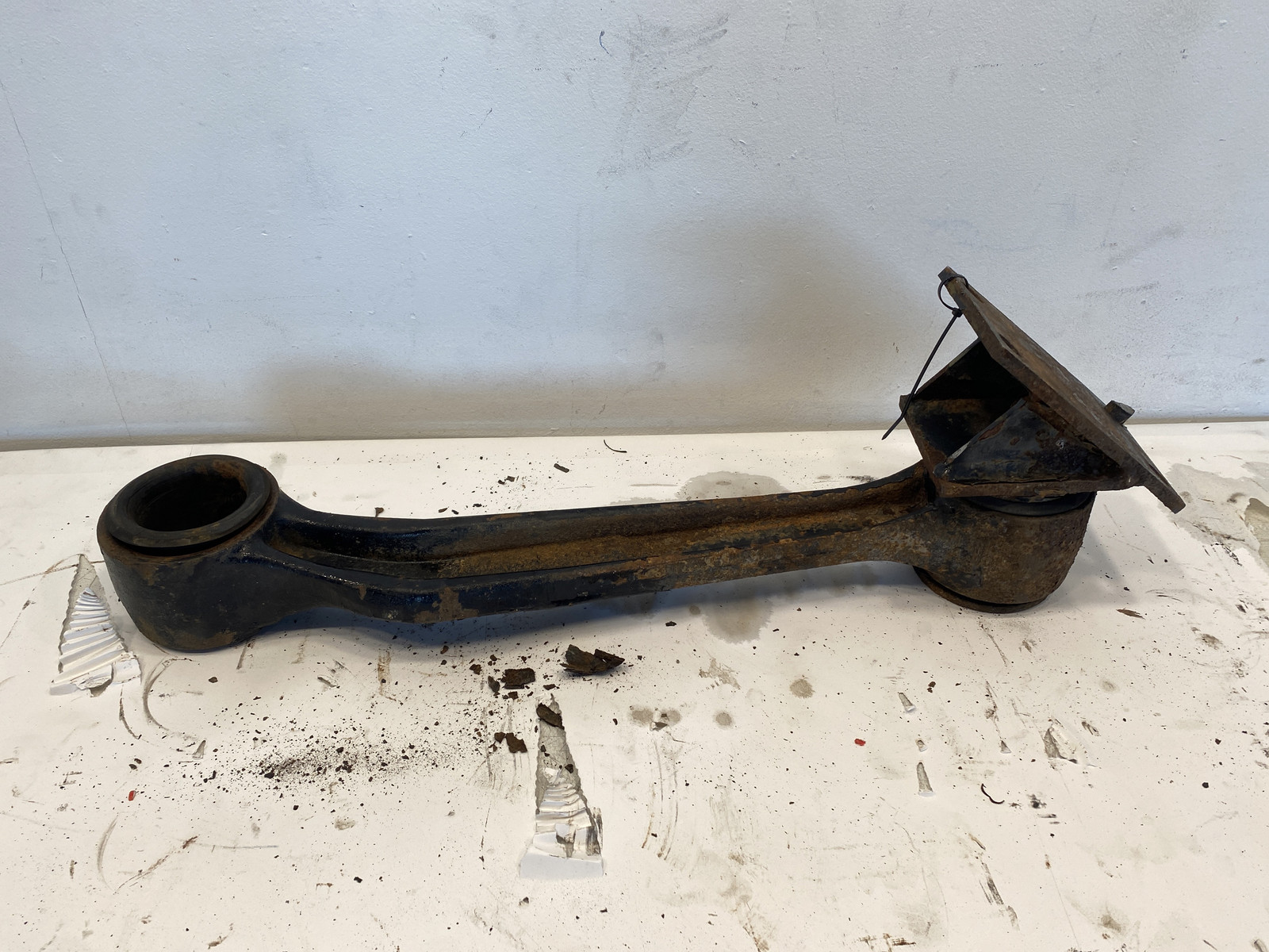 2013 Torque Rod (339-10501)