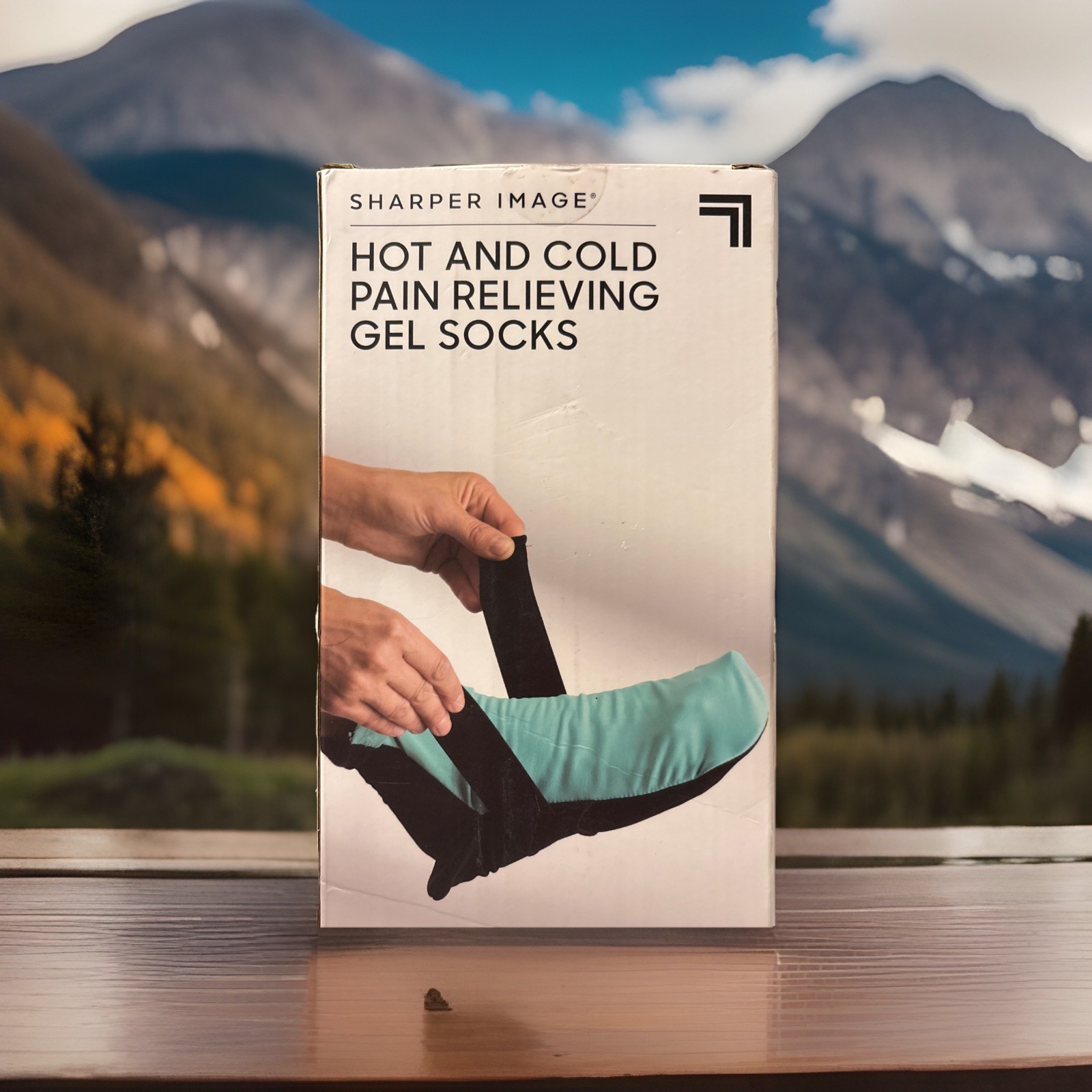 Sharper Image Hot & Cold Pain Relieving Gel Slip-on Socks - Soothing Achy Feet!!