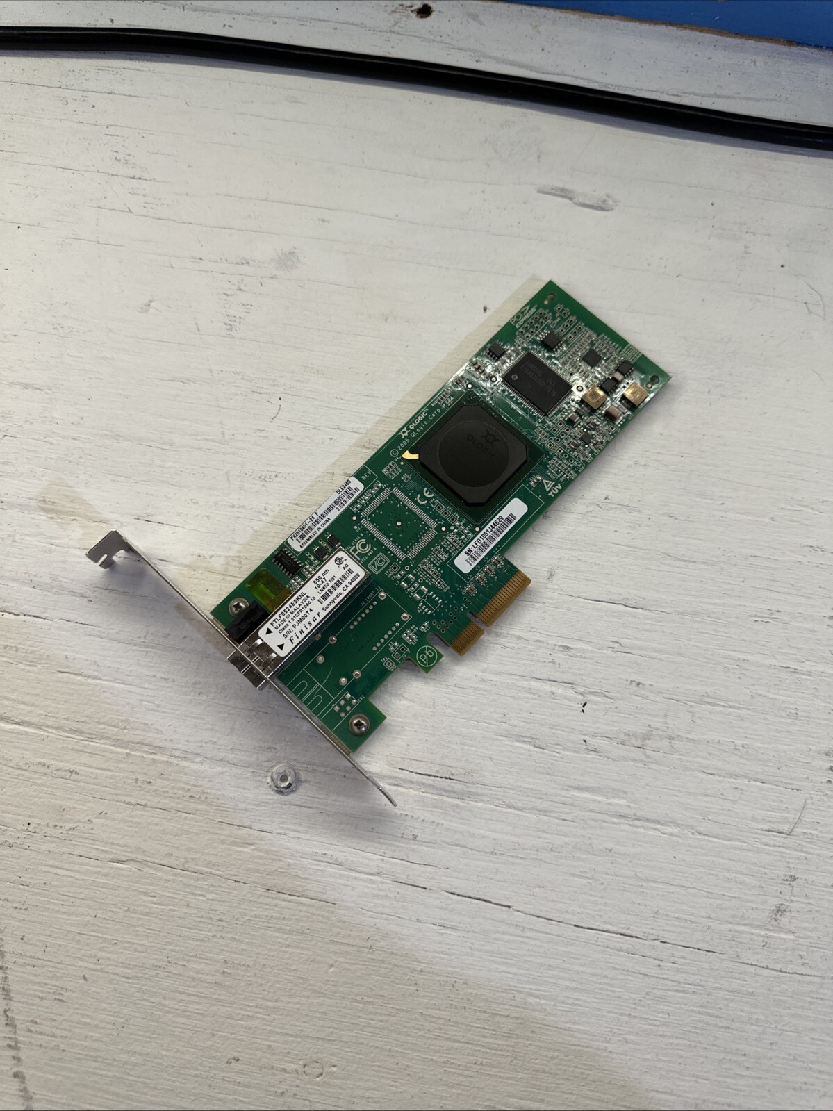QLE2460 PCIe 4GB Card PX2510401-24F Qlogic HBA 1-Port FC Adapt