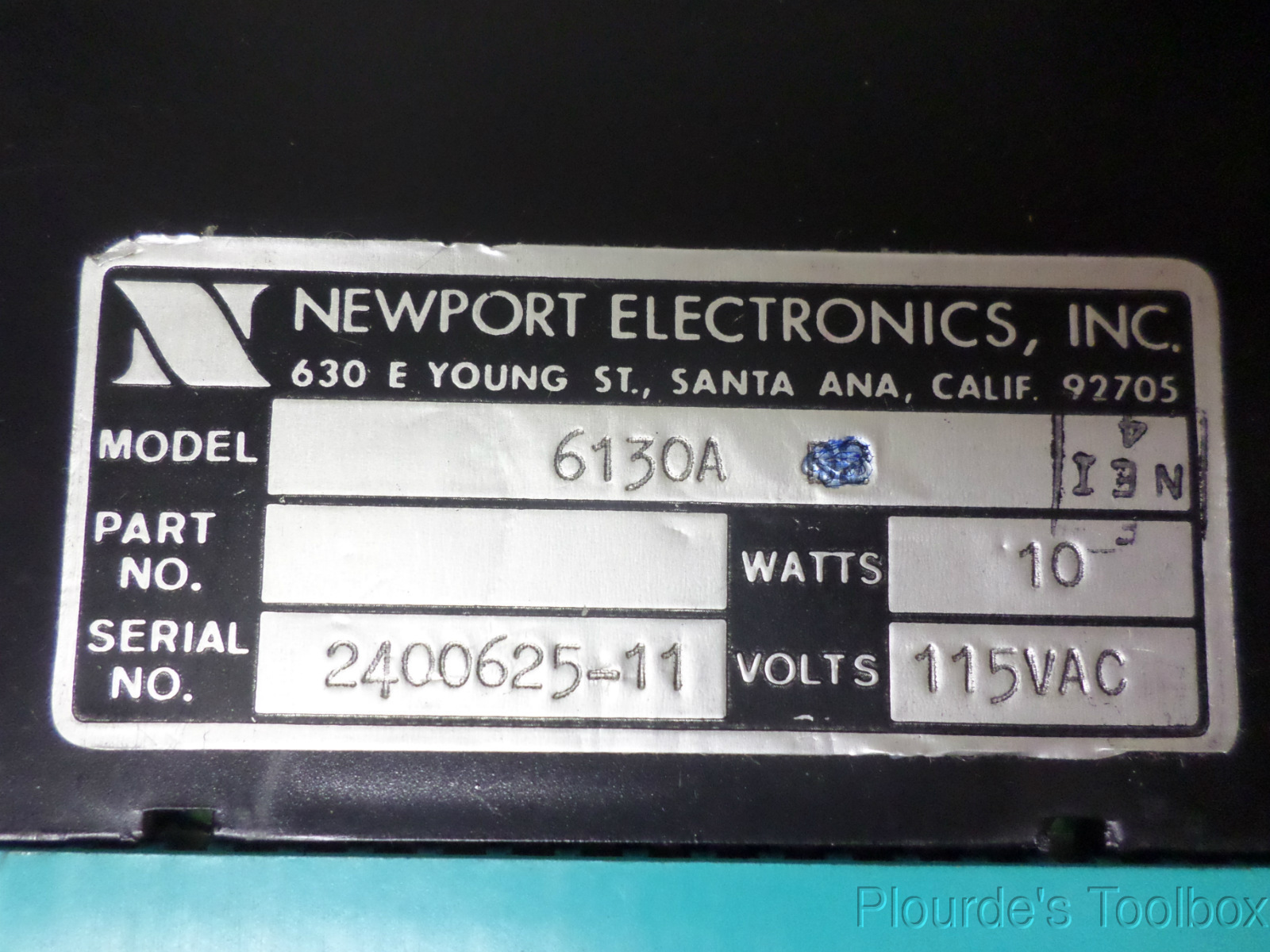 Used Newport Electronics 6-Mode Universal Panel Counter, 115 VAC, 10W, 6130A