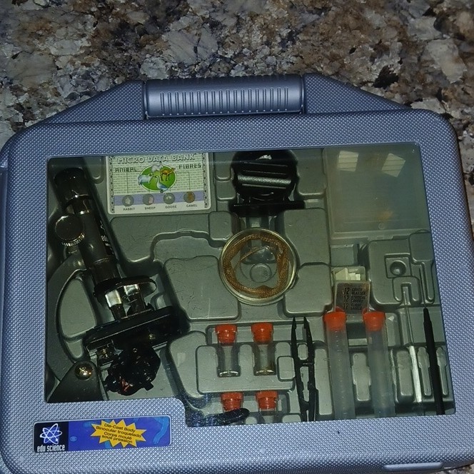 Edu Science Microscope Lab Kit w/ Light, Slides & Tools (Ages 8+)
