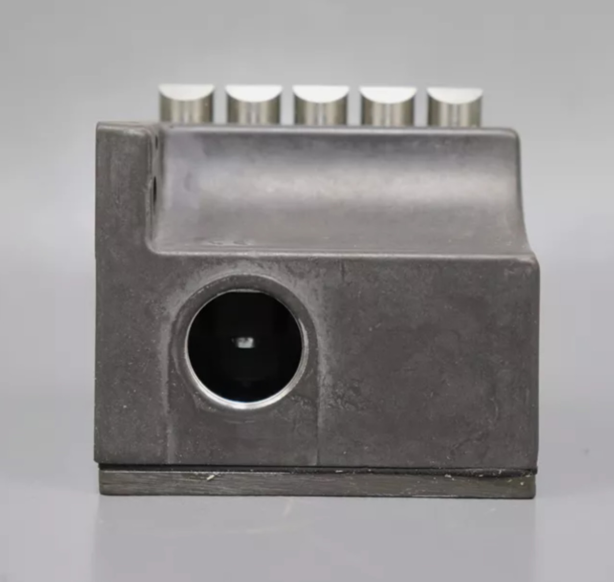 New In Box For EUCHNER SN05D12-502-M Switch