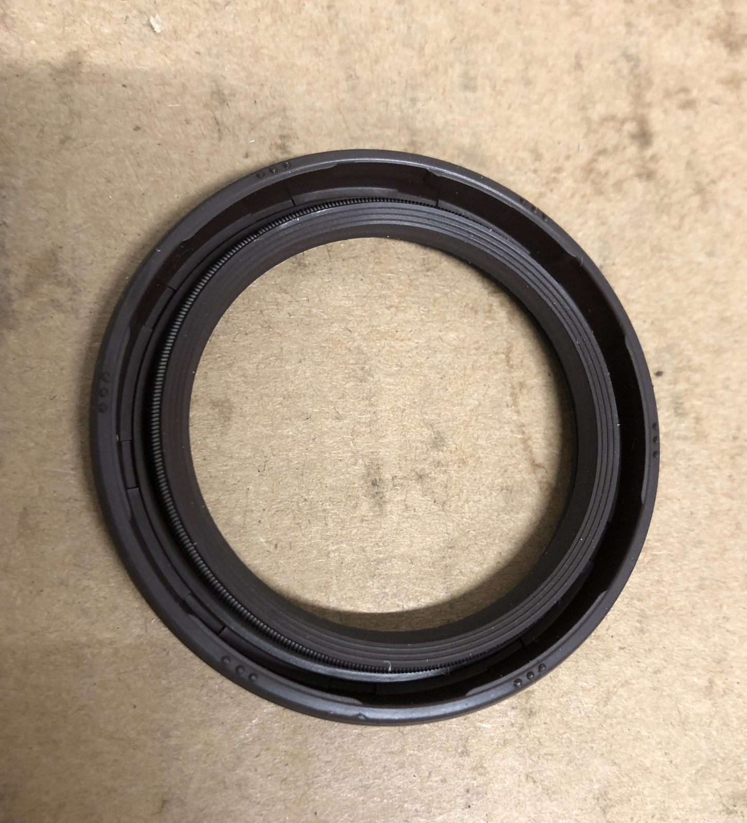 New Old Stock Beck/Arnley Seal Fits 92-97 Hyun Sonata Part #052-3634.