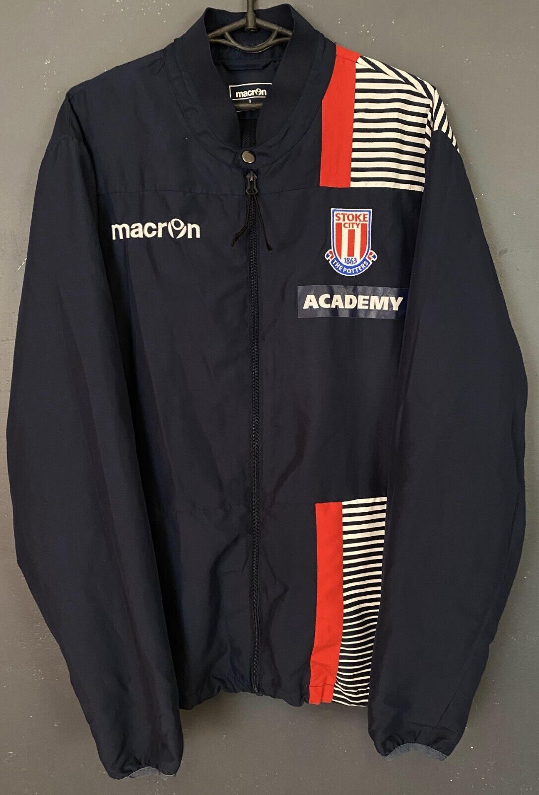 MEN'S MACRON FC STOKE CITY ACADEMY 2016/2017 TRACK JACKET SOCCER FOOTBALL SIZE L