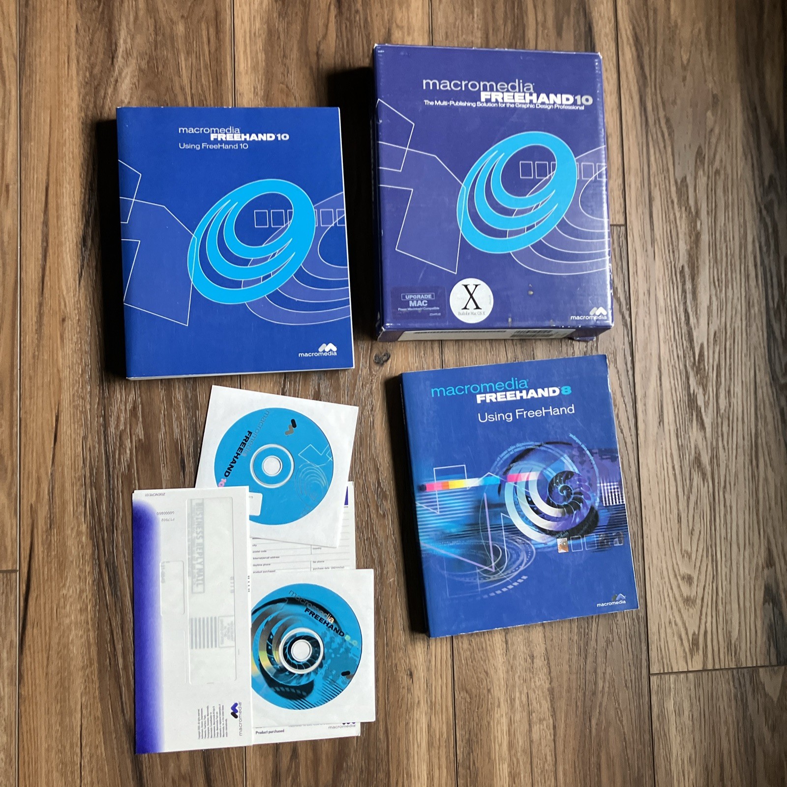Macromedia Freehand 8 & 10 Upgrade for Mac w/ Serials Big Box & Manuals Book