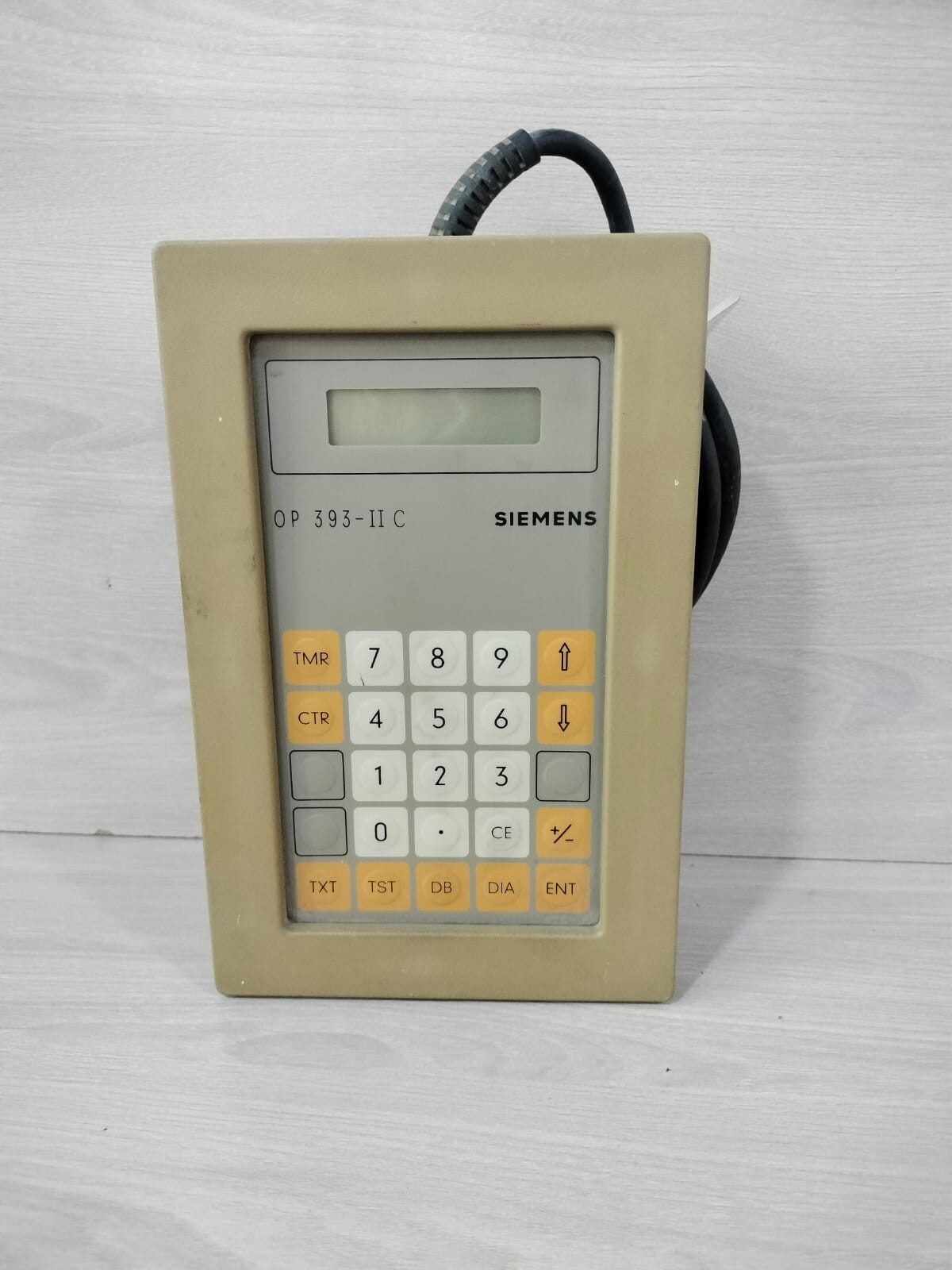 SIEMENS OP 393 II-C OPERATOR PANEL 6ES5 393-OUA13
