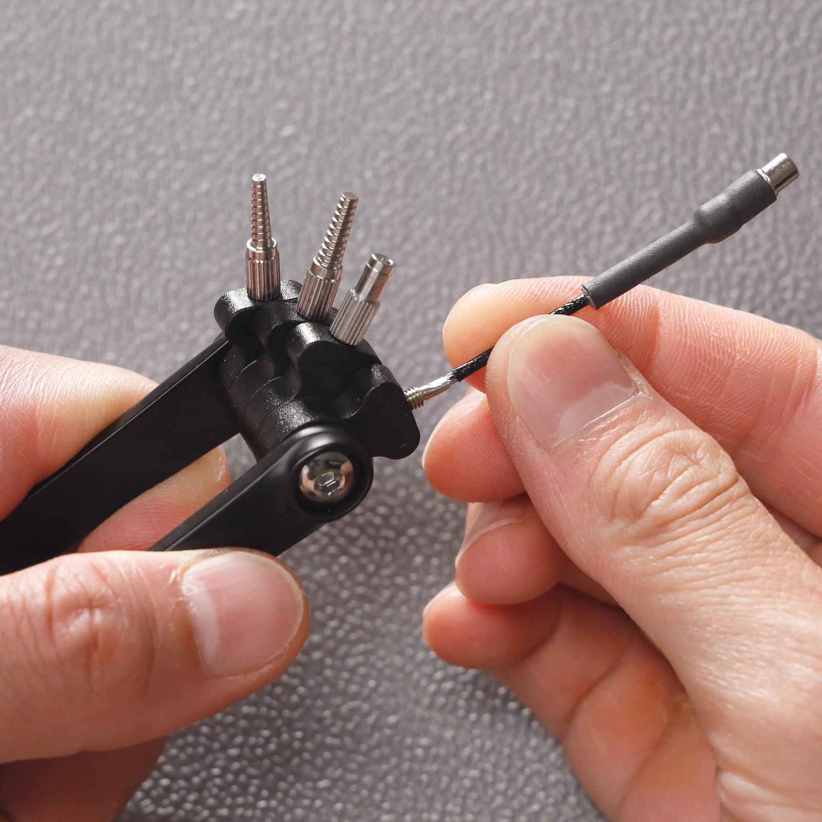 VENZO Bike Bicycle Internal Inner Brake Shift DI2 Cable Routing Tool Kit