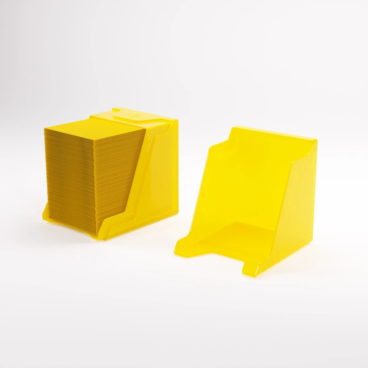 Gamegenic Bastion 100+ XL Translucent Yellow Deck Box