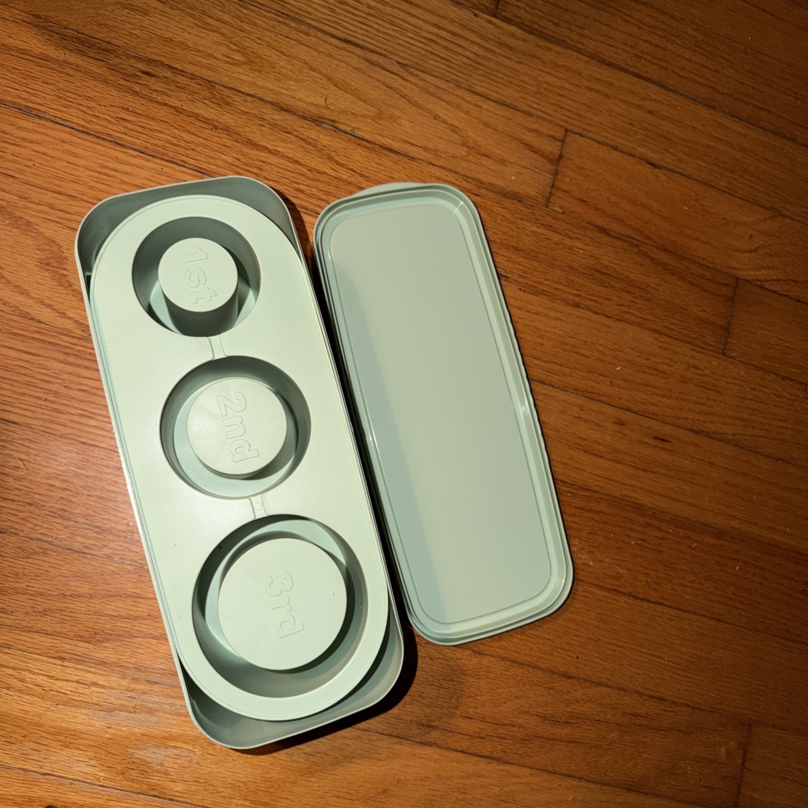 Ice Cube Tray Green For Tumbler Cup Soft Silicone Tumbler Ice  Cube Mold W Lid