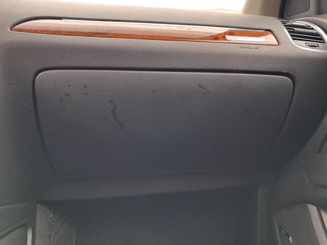 Q7 AUDI   2015 Glove Box 4803262