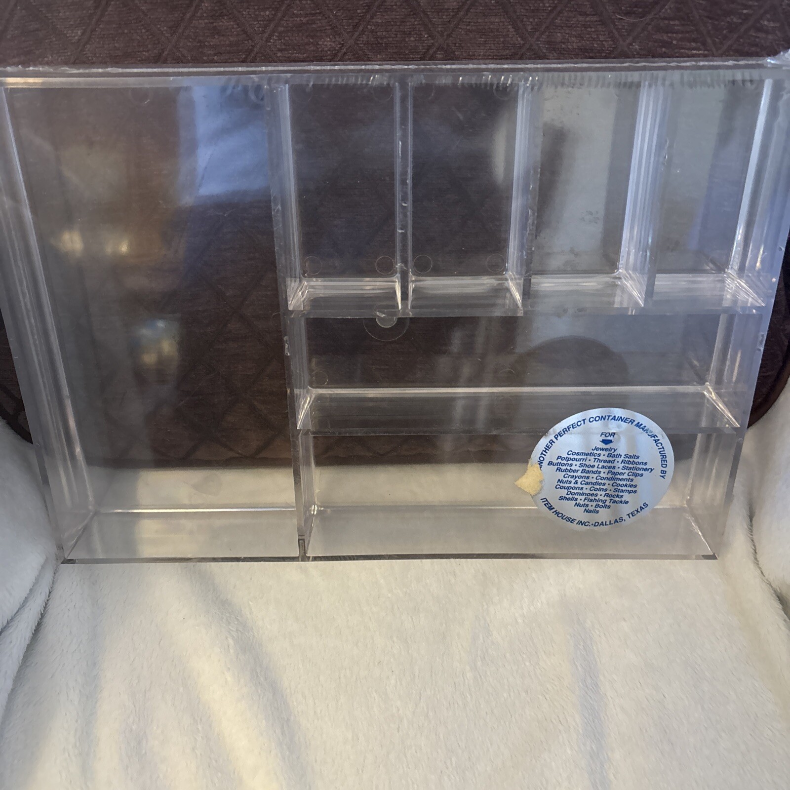 Clear Plastic Divided Organizing Desk Or Makeup Tray