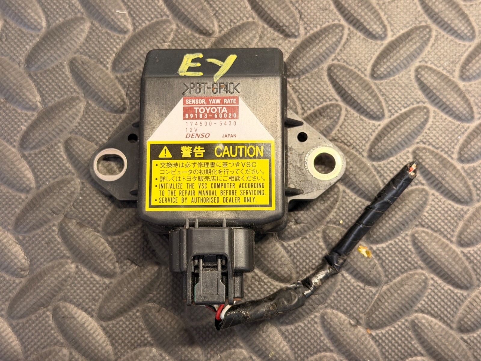 2005-2012 Toyota Tacoma Truck Yaw Rate Stability Skid Control Sensor 89183-60020