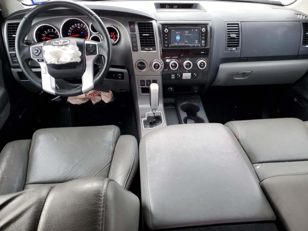 Camera/Projector Camera Rear Tailgate Mounted Fits 13-15 SEQUOIA 341278